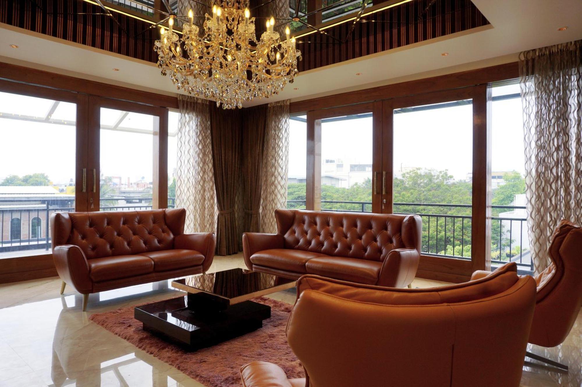 Apartamento The Pentouz On 100 Feet Road Indiranagar - An Urban Luxury Retreat Bangalore Exterior foto